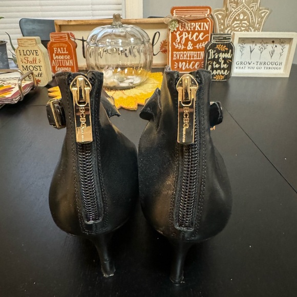 Bcbg heels - Picture 4 of 6